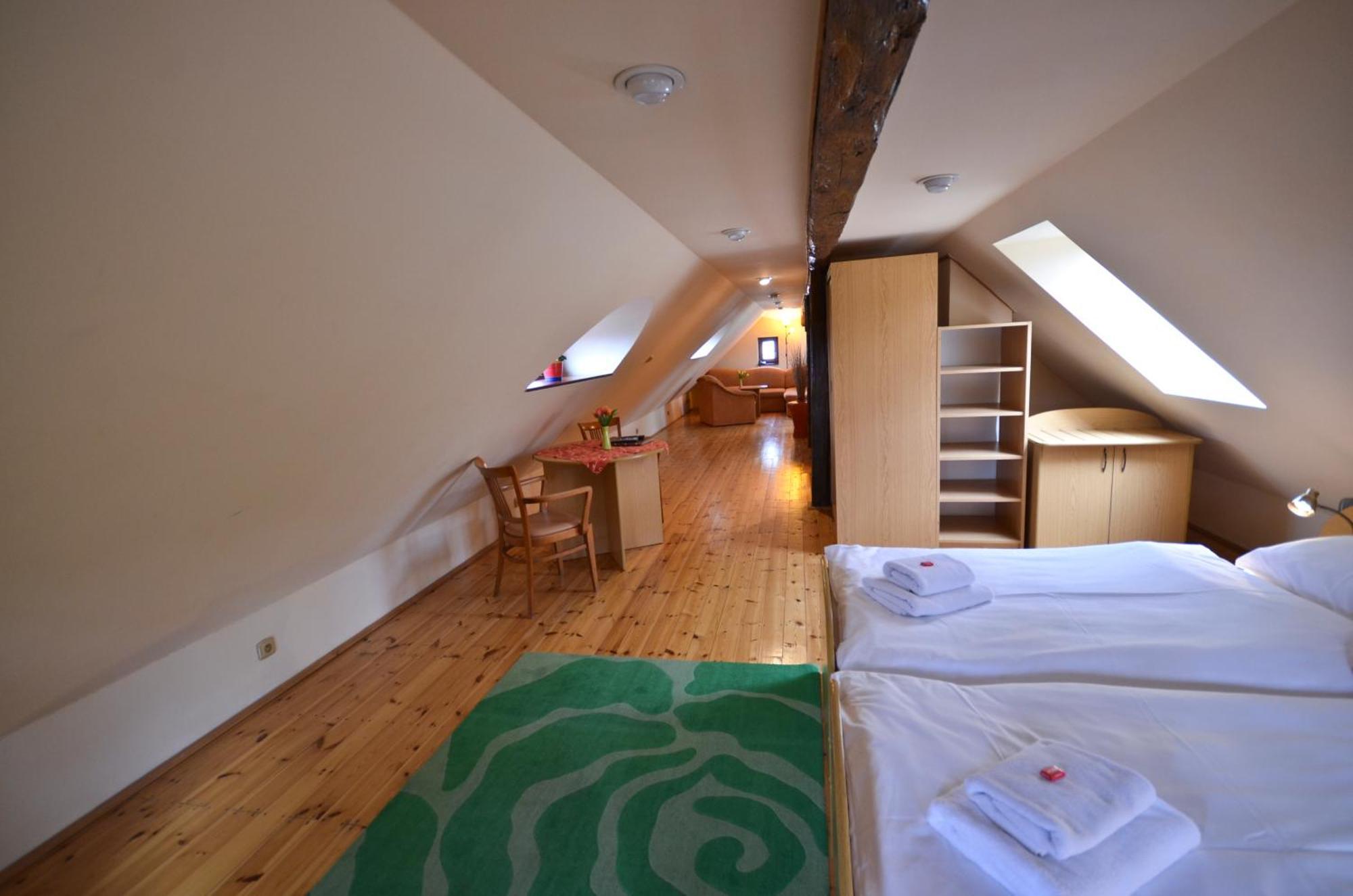 Hotel U Kozicky Teplice Ngoại thất bức ảnh